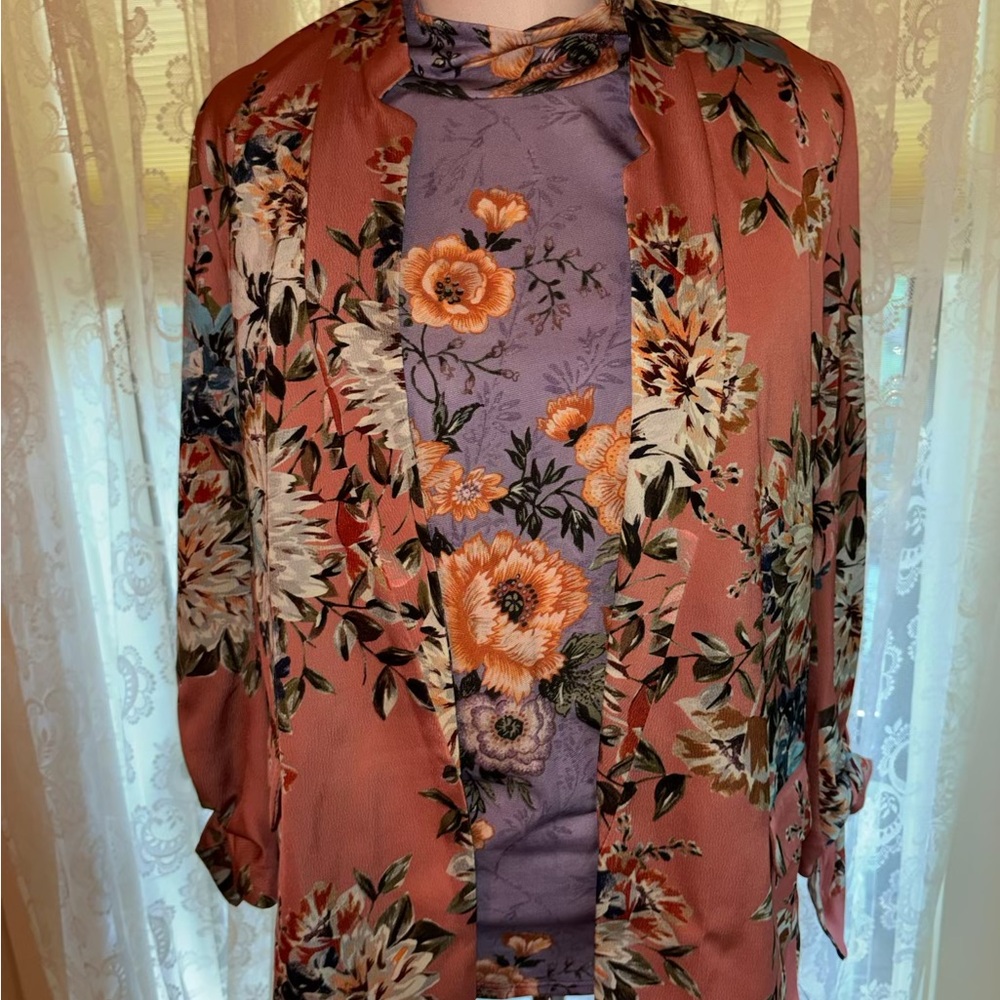 Floral Open Front three piece set. Jacket in Coral & Lavender